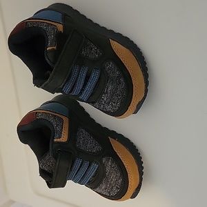 Toddler hiking boots